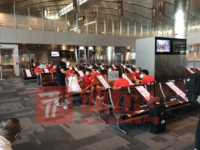世界杯开云-国足转战沙迦备战12强赛 队员：感觉比回家还快